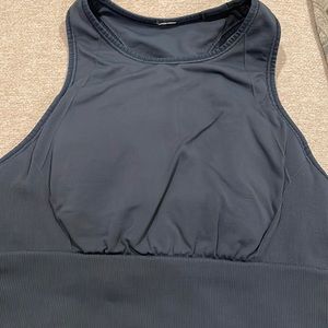 Lululemon longline bra size 4